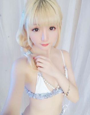 欧美街拍冬季衬衫毛衣_高清在线播放观看