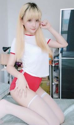 欧美穿搭街拍冬季女_国产剧免费观看