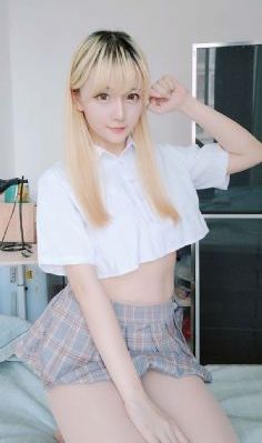 欧美假睫毛贴教程_BD英语免费在线观看