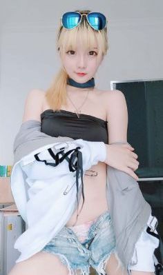 牛牛超碰国产_1080迅雷电影在线