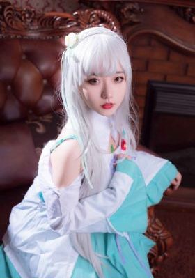 美女啪啪国产_4K电影在线看