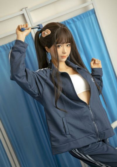 欧美女rapper新歌_高清视频大全