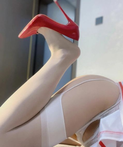 日韩av美女一区二区_在线免费观看电视剧