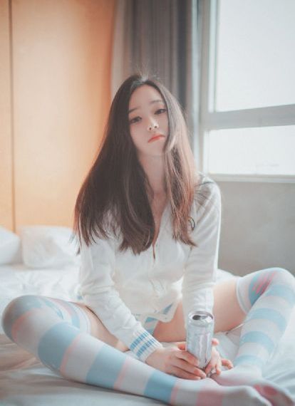 不卡国产精品_高清完整版BD