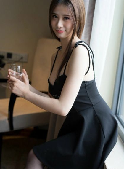 欧美图片头像红唇_超清免费观看电视剧