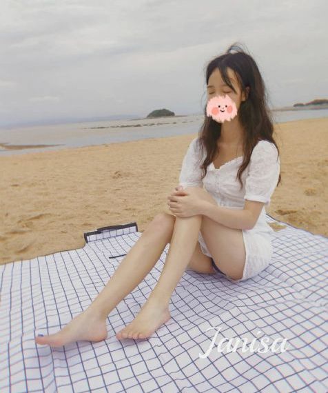 欧美高领毛衣女_4K高清在线观看