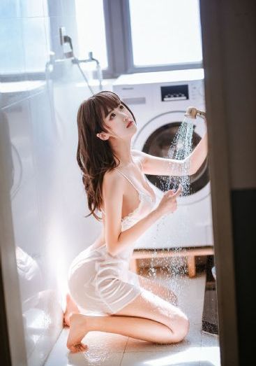 小说雯雯在工地被灌满精_DVD超清免费观看