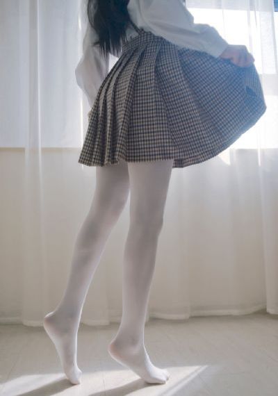 欧美黄衣服金发美女_BD国语HD高清在线观看