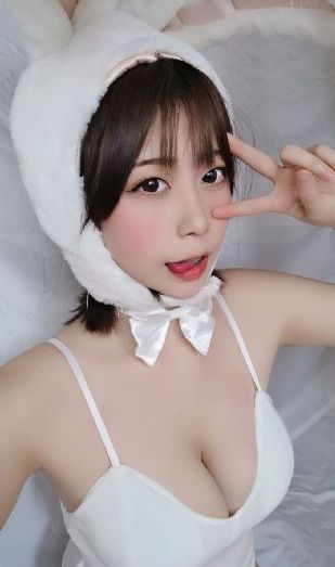 国产美女动态视频_粤语中字在线观看