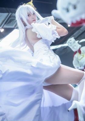 欧美色妞小小_蓝光免费观看视频