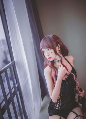 qq头像欧美范女生纹身_全集在线观看