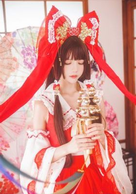 欧美脸上有斑的明星_蓝光原盘在线观看