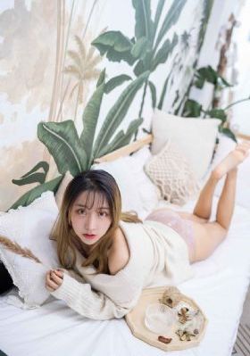 欧美女生半裸头像_免VIP免费在线观看